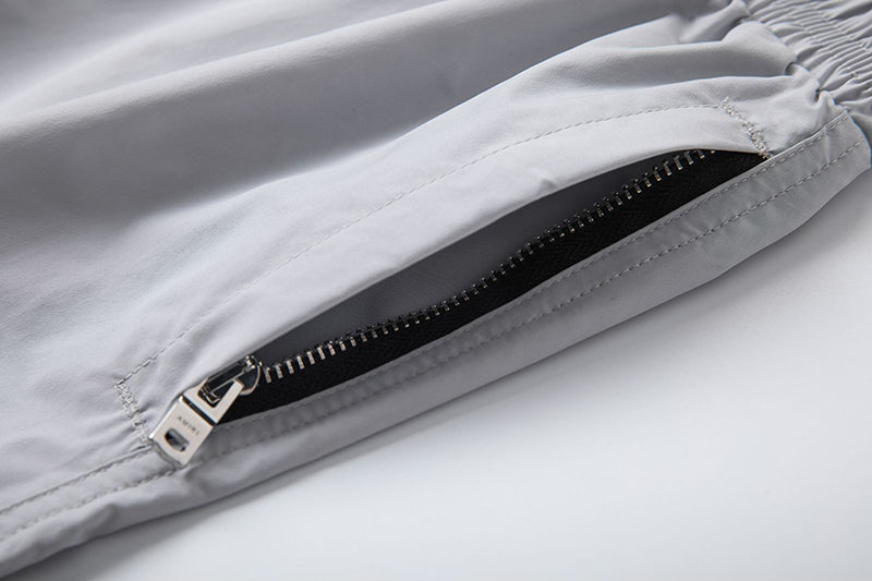 AMRI Letter Logo Print Short