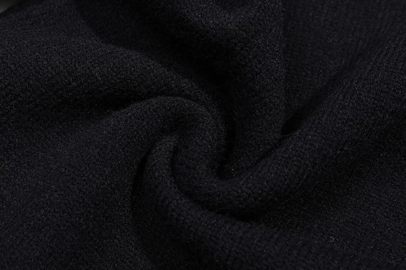 AMRI Black Core Knitted Sweater Hoodie