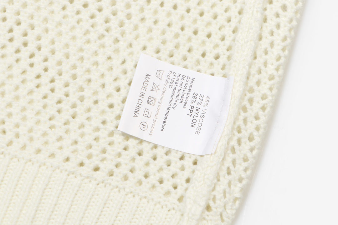 AMRI 22 Crew Open Stitch Sweaters