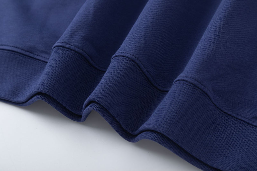 AMRI Arts District Cropped Crew Sweatshirts