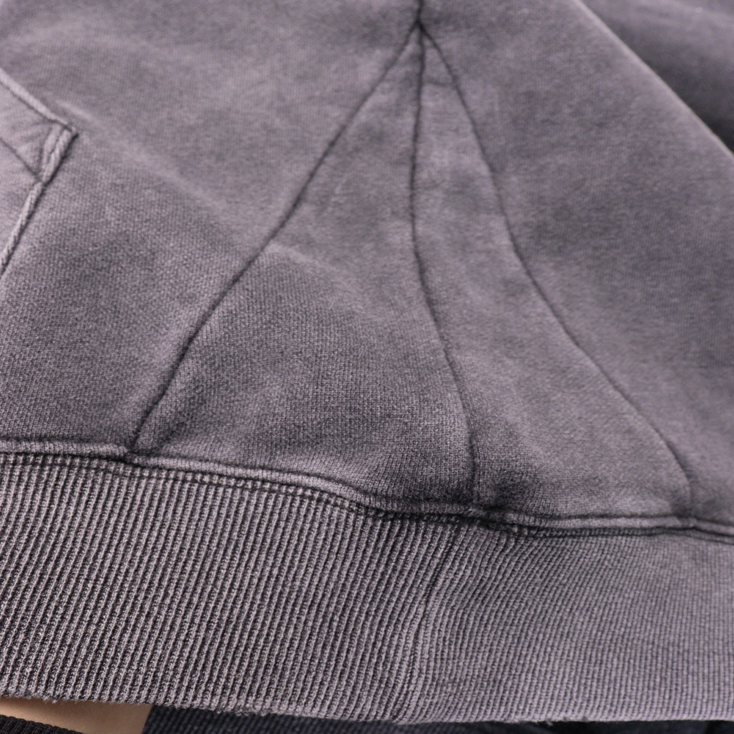 AMRI Logo-Print Hoodies