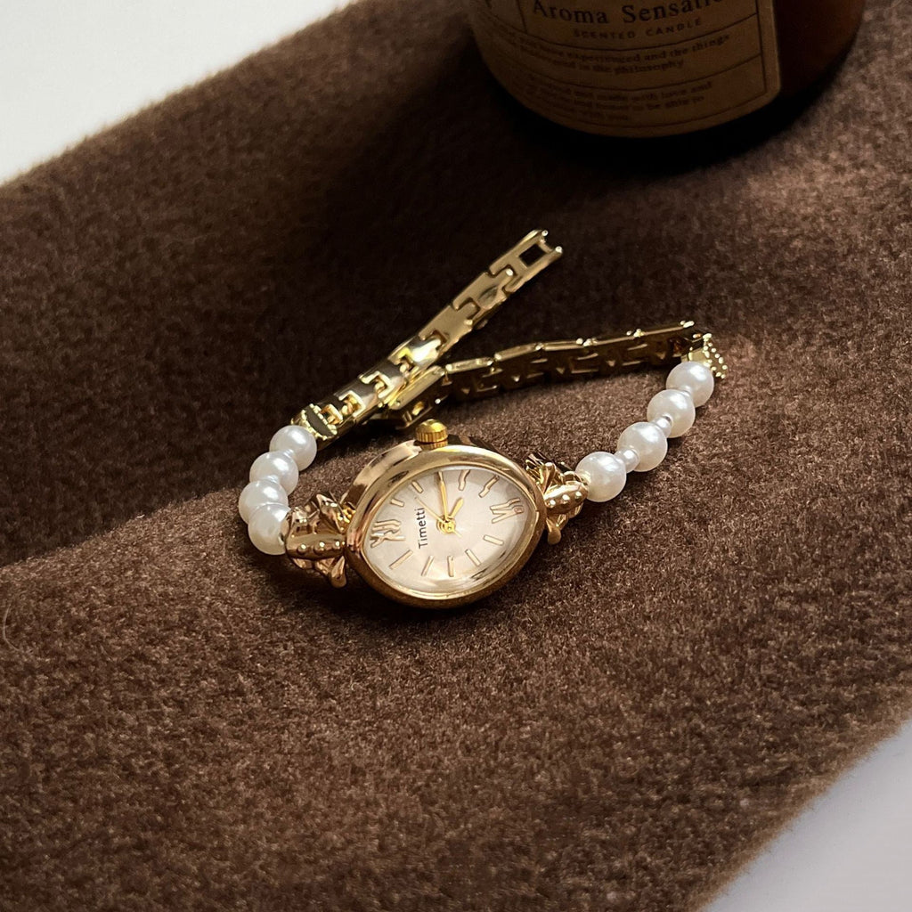 Pretty Pearl Quartz Bracelet Watch