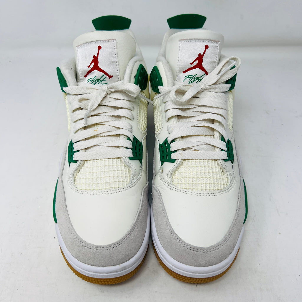 Jordan 4 Retro SB Pine Green
