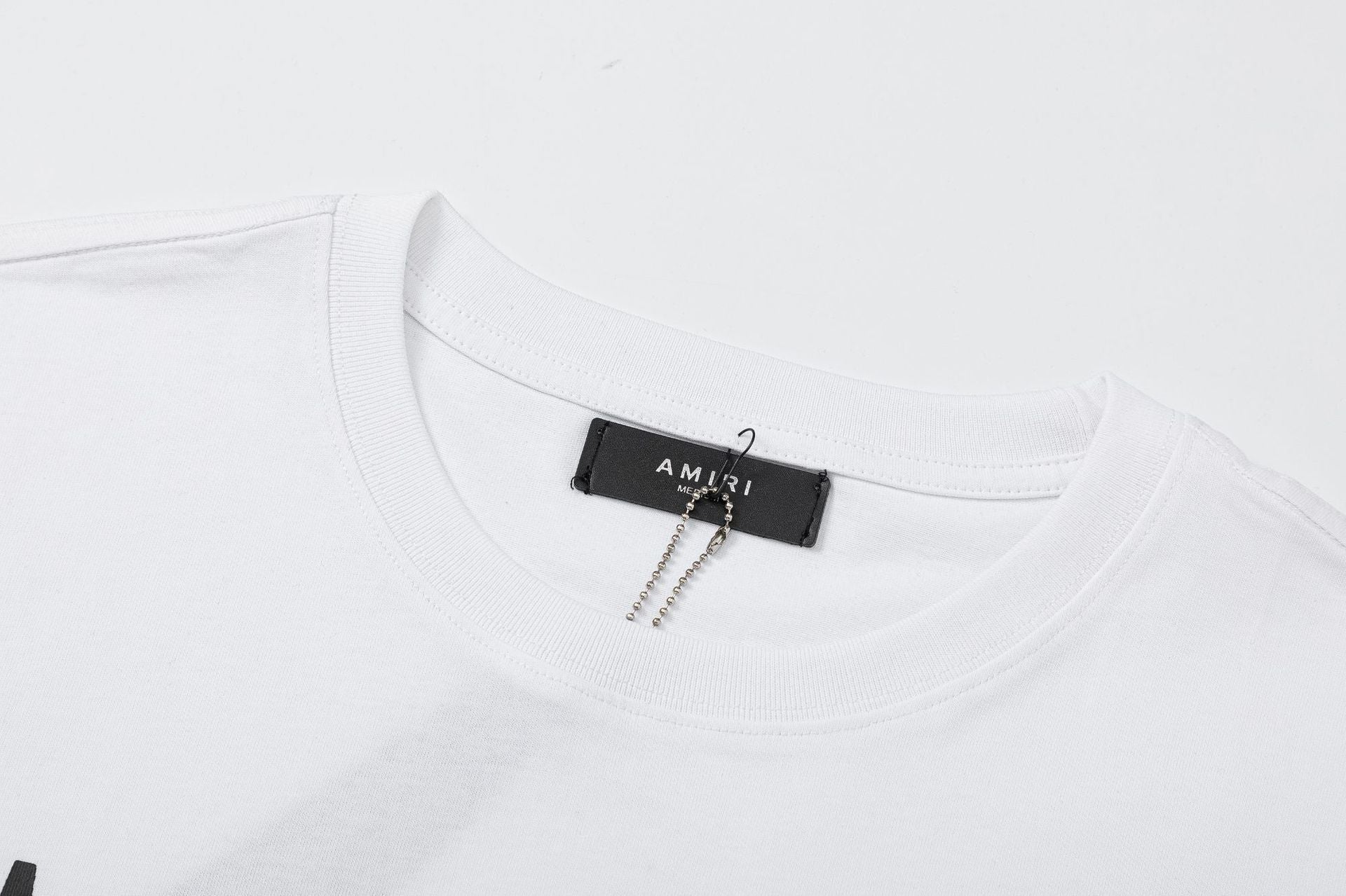 AMRI Classic T-Shirt