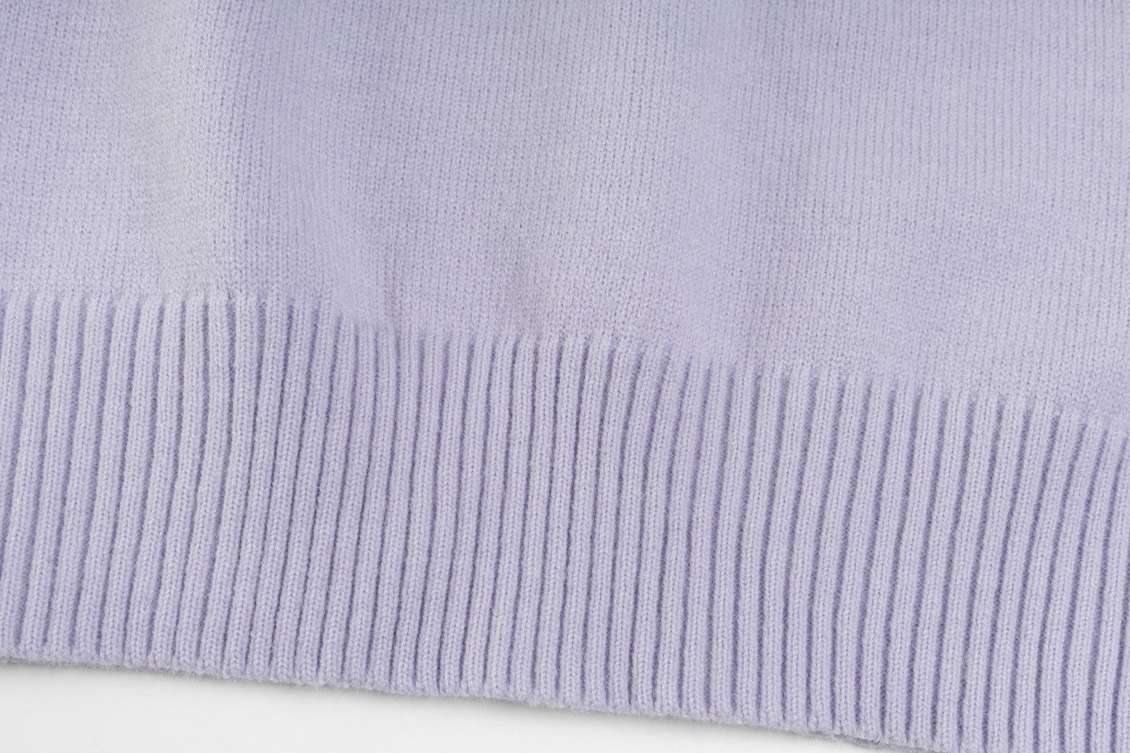 AMI Paris Classic Jacquard Heart Crewneck Sweater – 2025SS