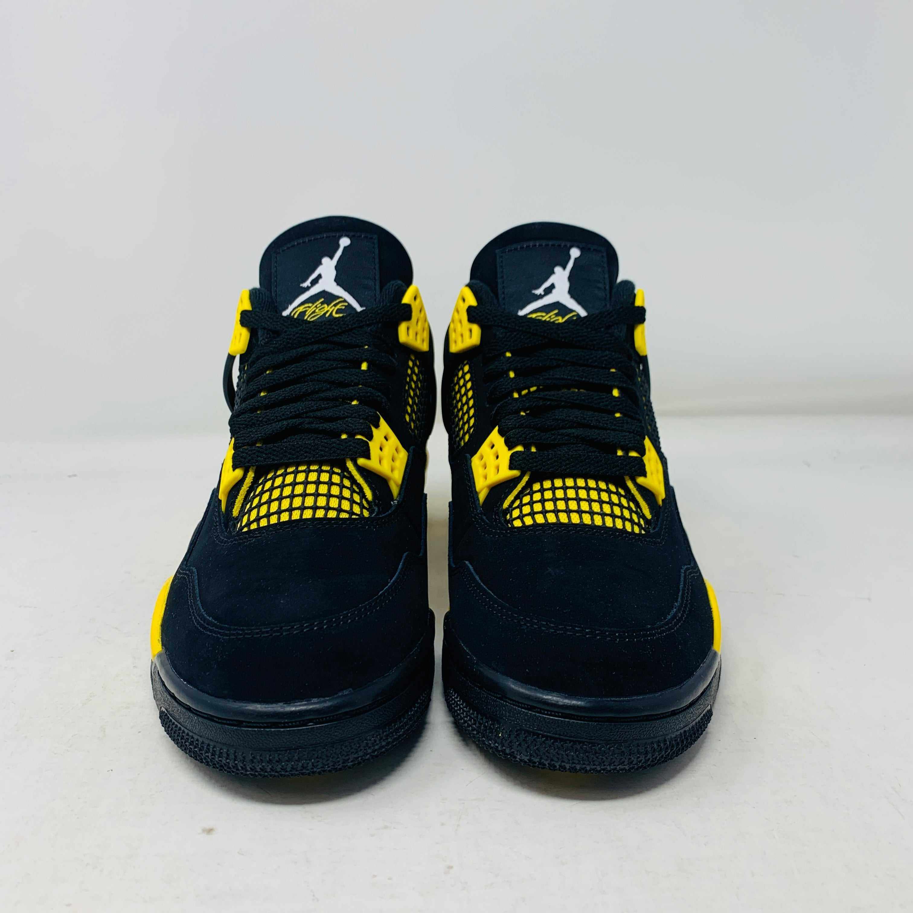 Jordan 4 Thunder (2023)
